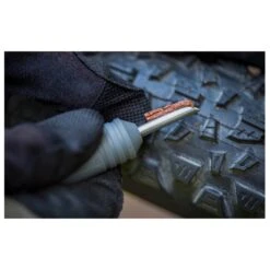 Blackburn - Plugger Tubeless Tire Repair Kit -Continental Sport blackburn plugger tubeless tire repair kit detail 6