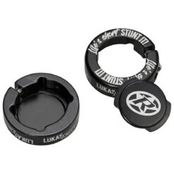 Reverse - Lukas Button Grip - Bike Grips -Continental Sport reverse lukas button grip bike grips detail 3